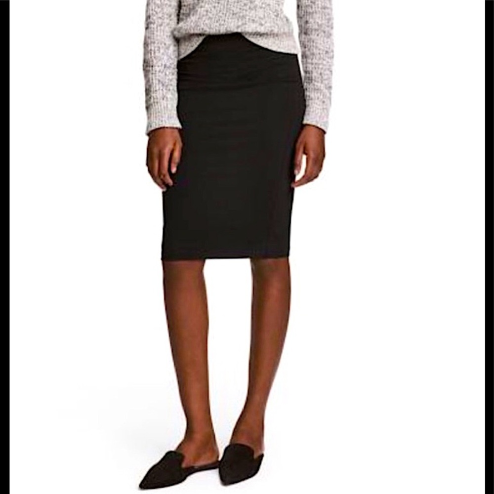H&M black pencil skirt with pockets size 12